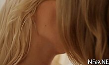 Amatőr házi videó a legális korú tini szexről